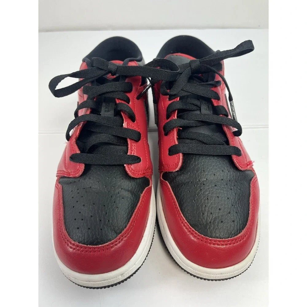 Nike Air Jordan 1 Low Reverse Bred Pebbled Swoosh Size 6.5Y 553560-605